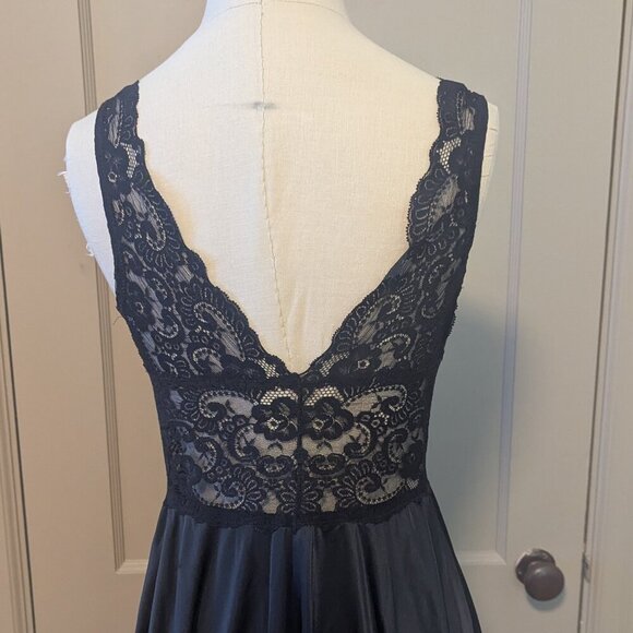 Vintage Olga Lace Satin Nightgown Lingerie Evening Gown 1970’s Black - Picture 7 of 13